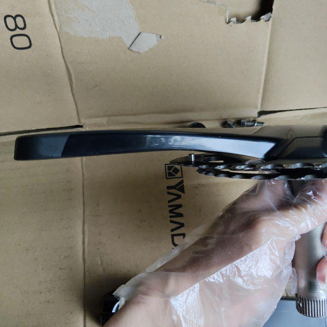 SHIMANO クランクセット