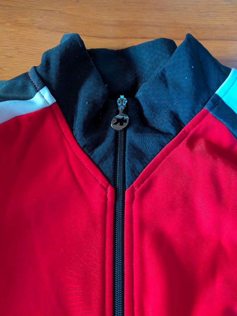 ✨ assos iJ.tiburu4 insulator_jacket サイズM