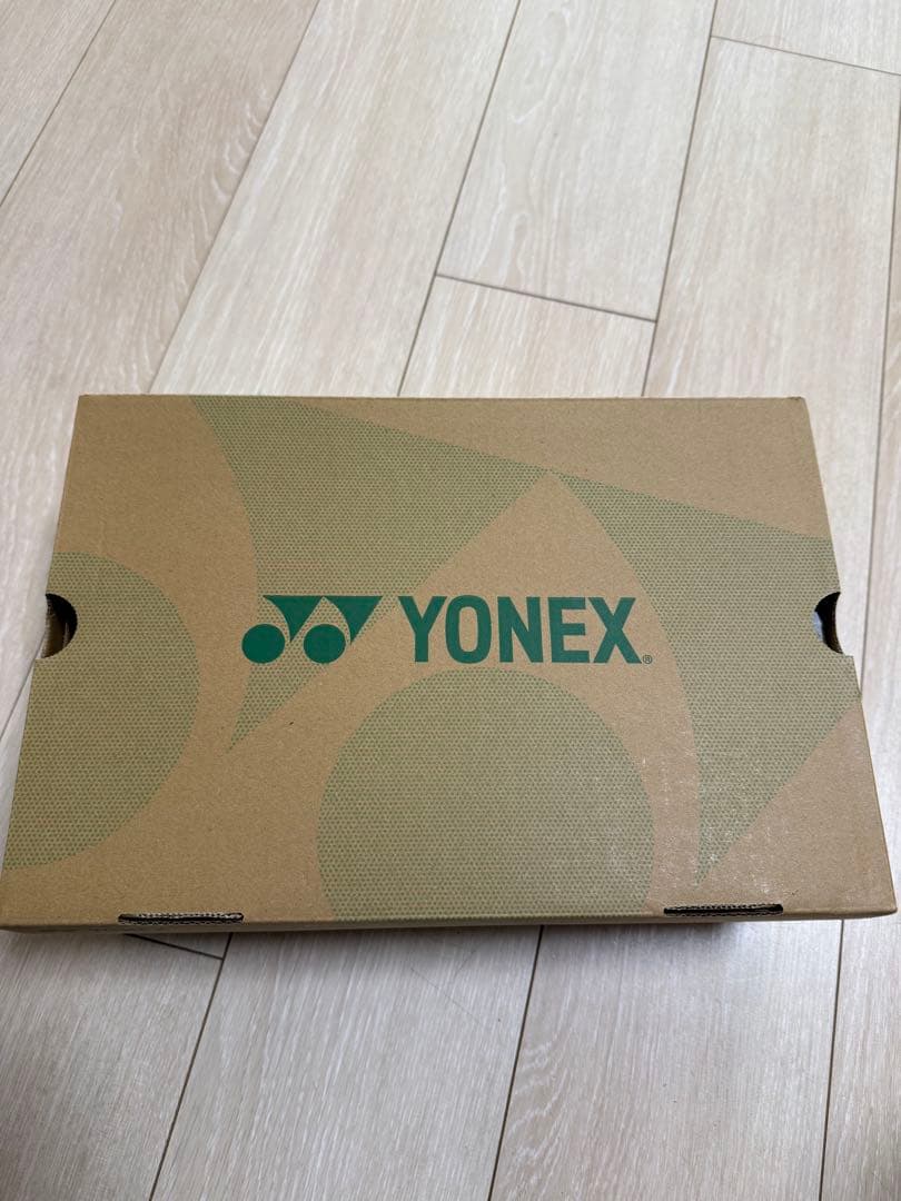 YONEX カスケードアクセル バドミントンシューズ 25.5cm 新品未使用