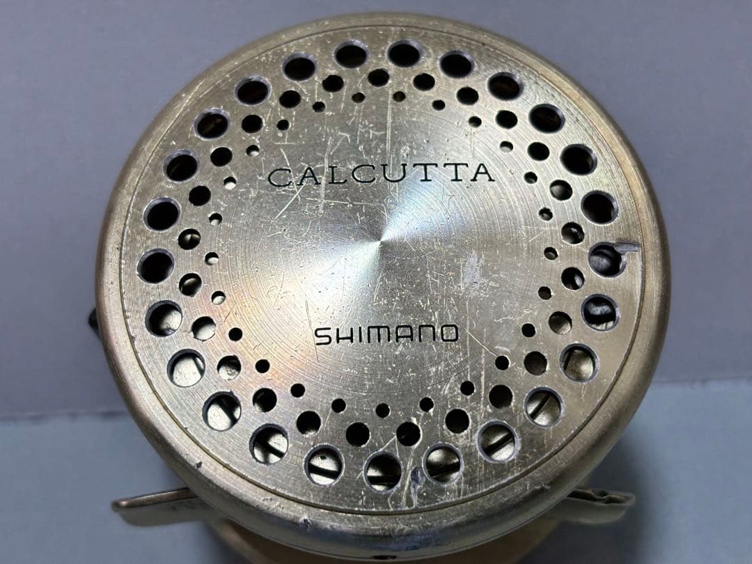 カルカッタ201 XTベイトリール　シマノ　バス釣り　雷魚釣り　ナマズ釣り