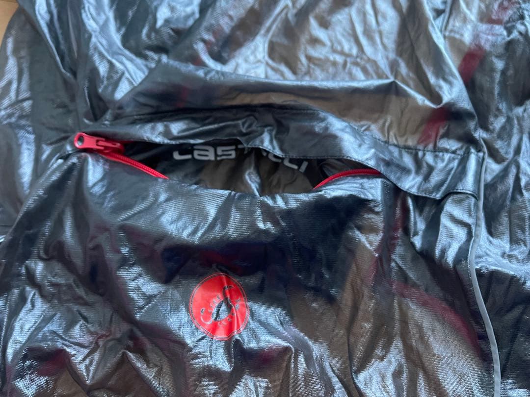 Castelli ウィンドブレーカー　2XL 黒/赤