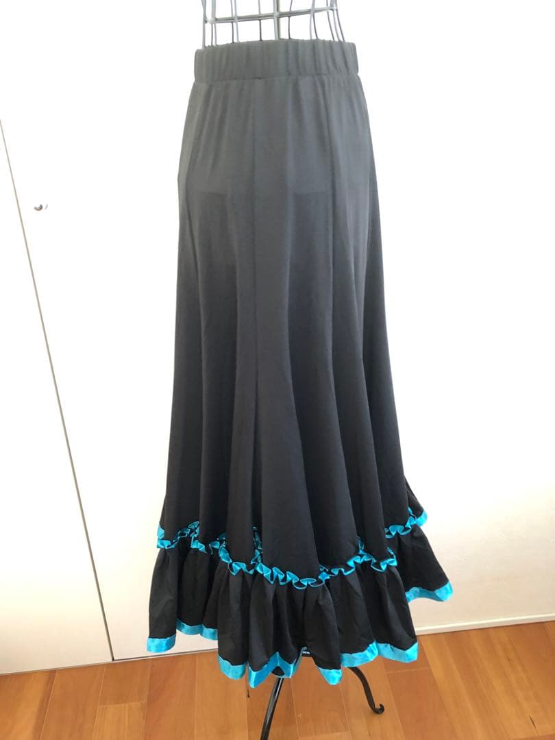 新品❣️未使用❣️ ❤️社交ダンス　ミディアムスカート　ブルーリボン❤️