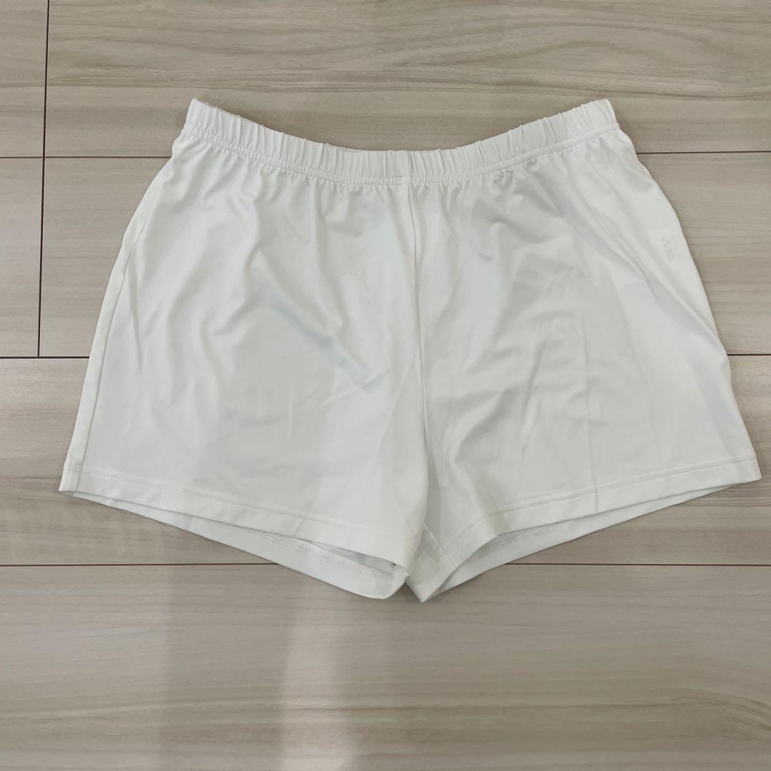 CPG ゴルフウェア　新品 白　スカート　ロゴ入り生地　シーピージー