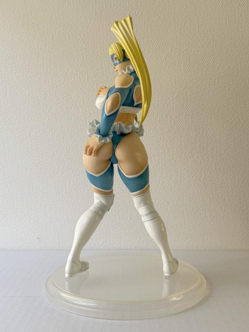 カプコマニアックス レインボー・ミカ