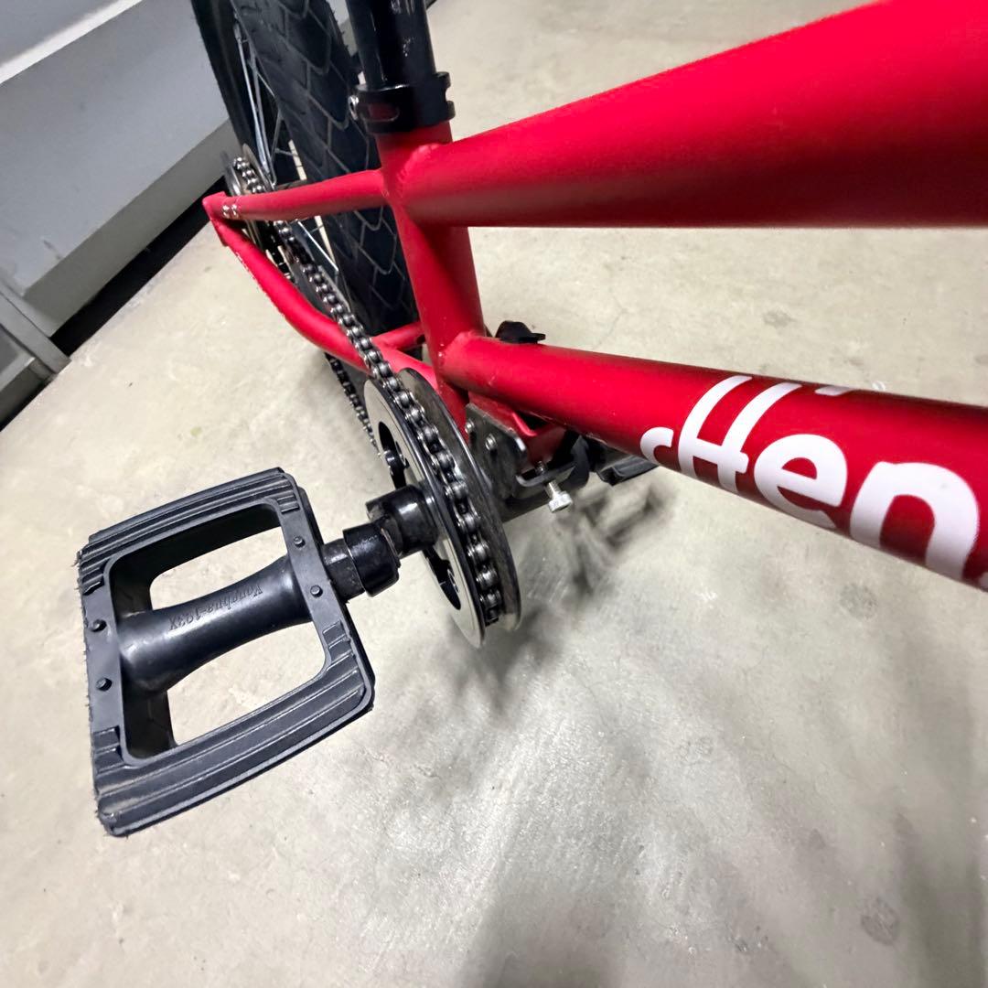 へんしんバイクC14 RUBY RED ルビーレッド　赤　ペダル付き