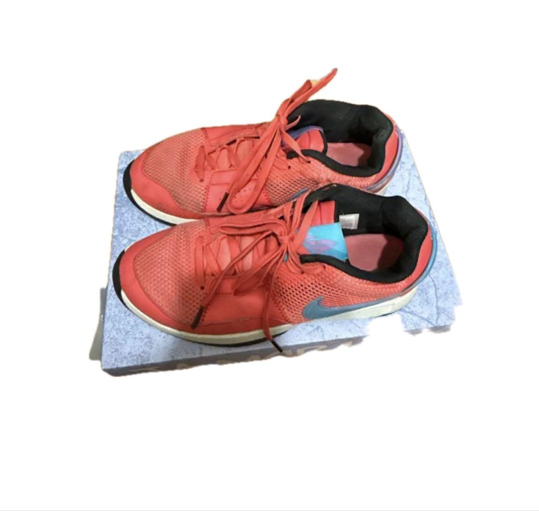 Nike ジャモランタ1