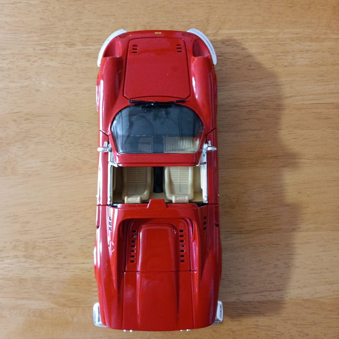 ホットウイール　フェラーリ　ディノ246GTS 1/18