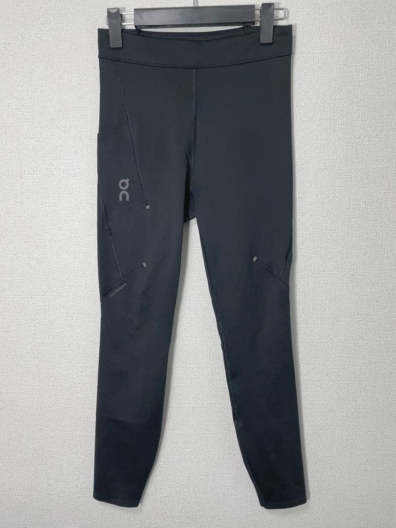 On ランニング PERFORMANCE WINTER TIGHTS メンズS