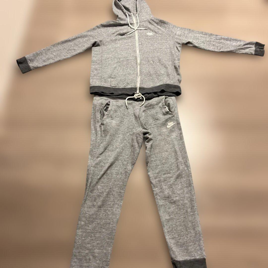 人気】NIKE フレンチテリー セットアップ 上下 L グレー　ナイキ