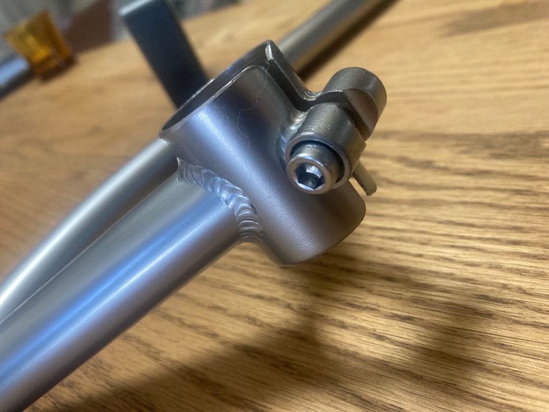 NITTO b903 bullmoose bar Ouryグリップ付き