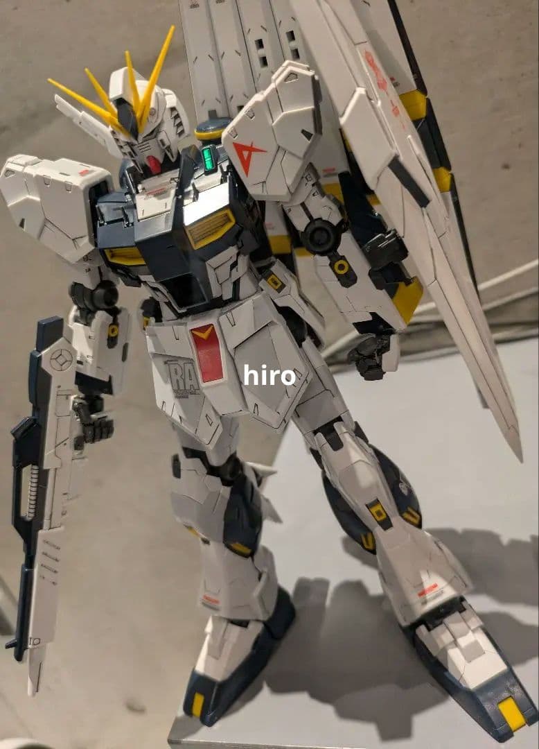 MG　vガンダム Ver.ka　ニューガンダム　完成品　逆襲のシャア　ガンプラ