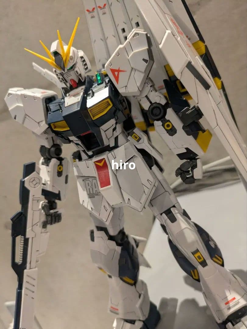 MG　vガンダム Ver.ka　ニューガンダム　完成品　逆襲のシャア　ガンプラ