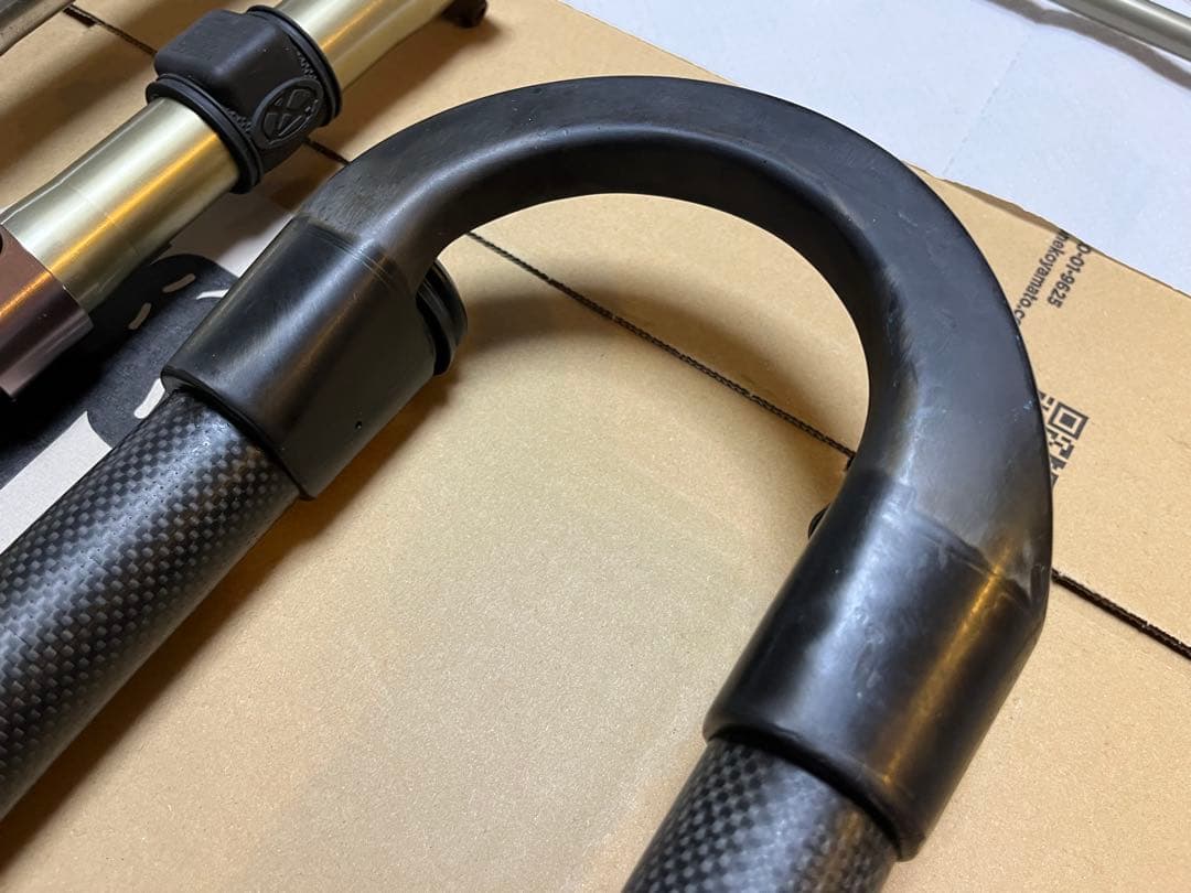 マニト X-Vert MRD DH TPCフォーク カーボン ダブルクラウン
