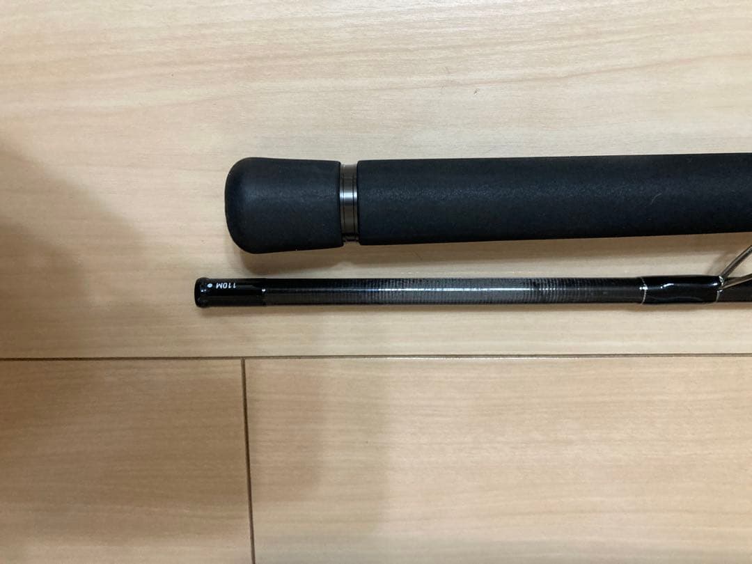 美品　DAIWA ダイワ モアザン エキスパート110M 竿袋