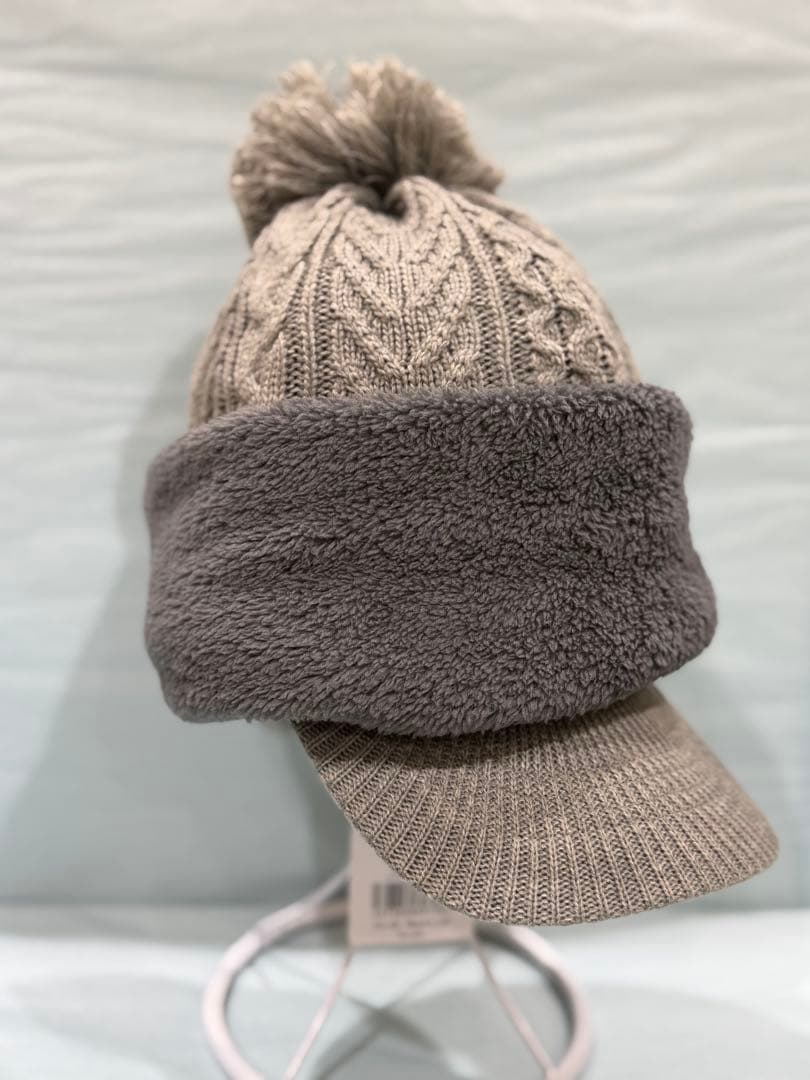 【新品】レザレクション　ネックウォーマー付ニットキャップ　グレー