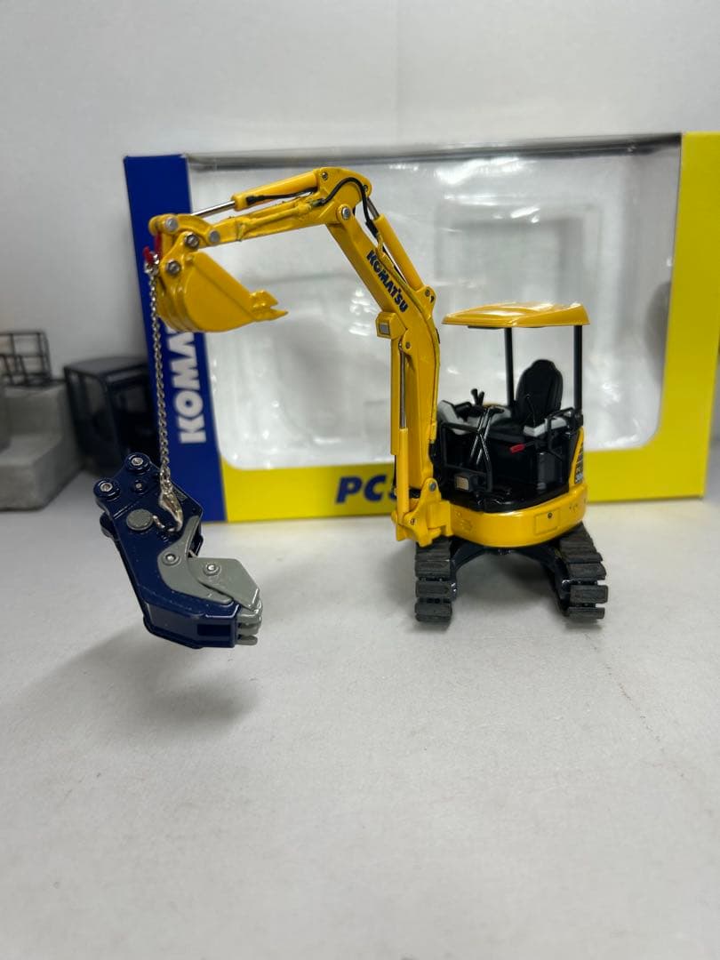 コマツpc30mr