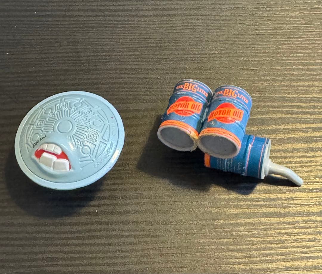 カーズマテル　メートー 　MATOR UFO マックィーン　メーター　ディズニー