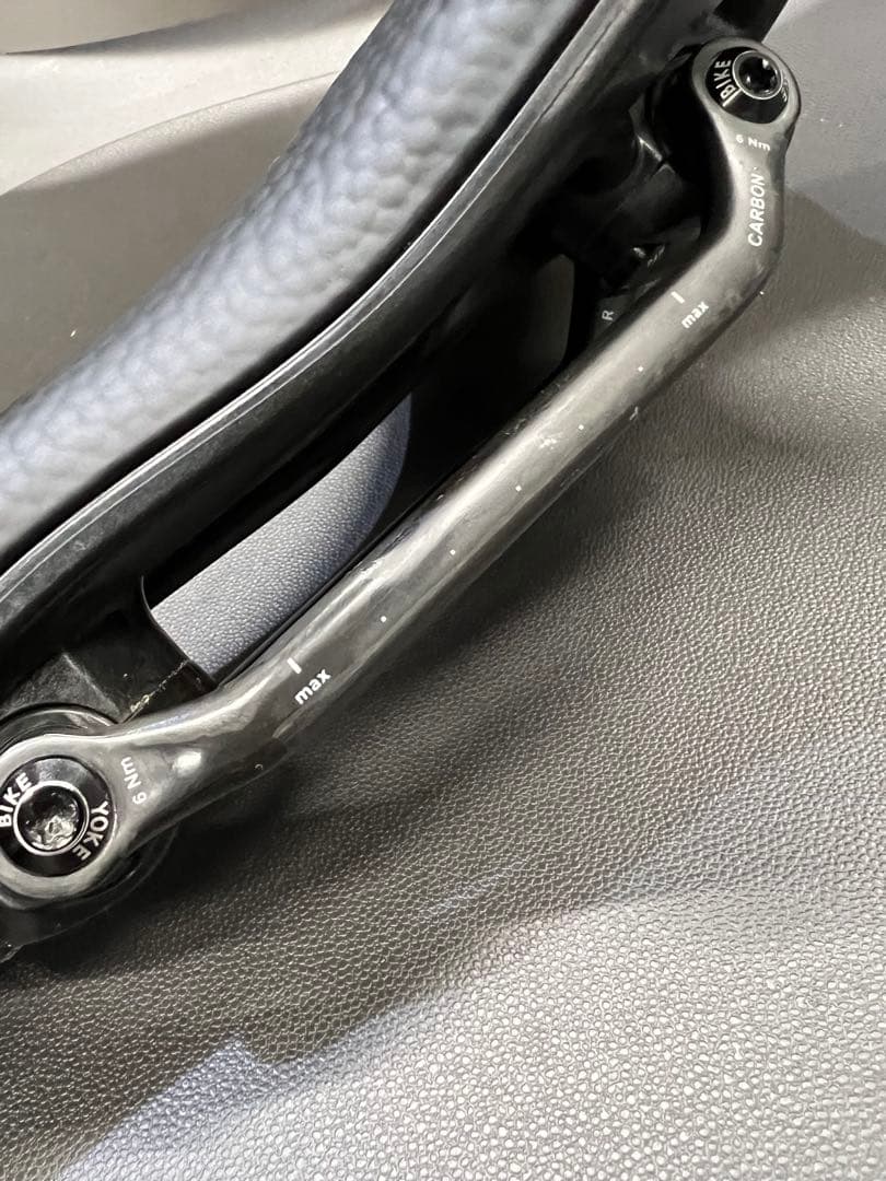 BIKE YOKE SAGMA 142mm カーボンレール　サドル　中古品