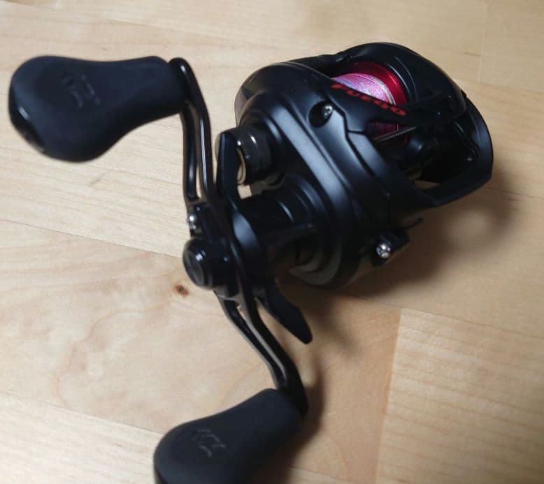 美品　US DAIWA フエゴ　CT 100XS　/SHIMANO　カルカッタ