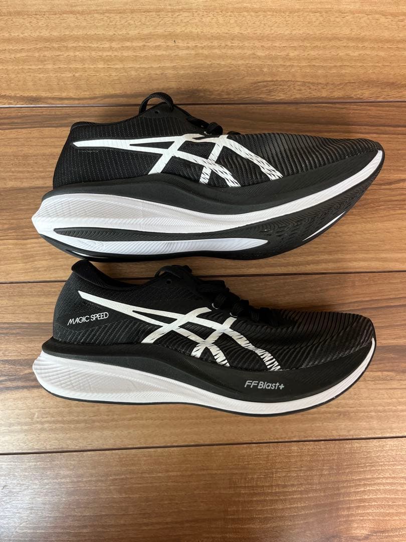 アシックス マジックスピード25.0㎝　３