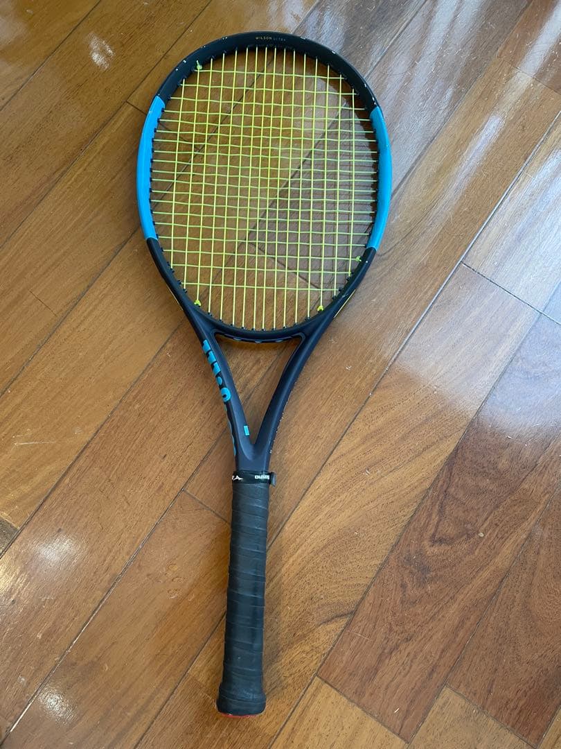 Wilson ULTRA 100テニスラケット