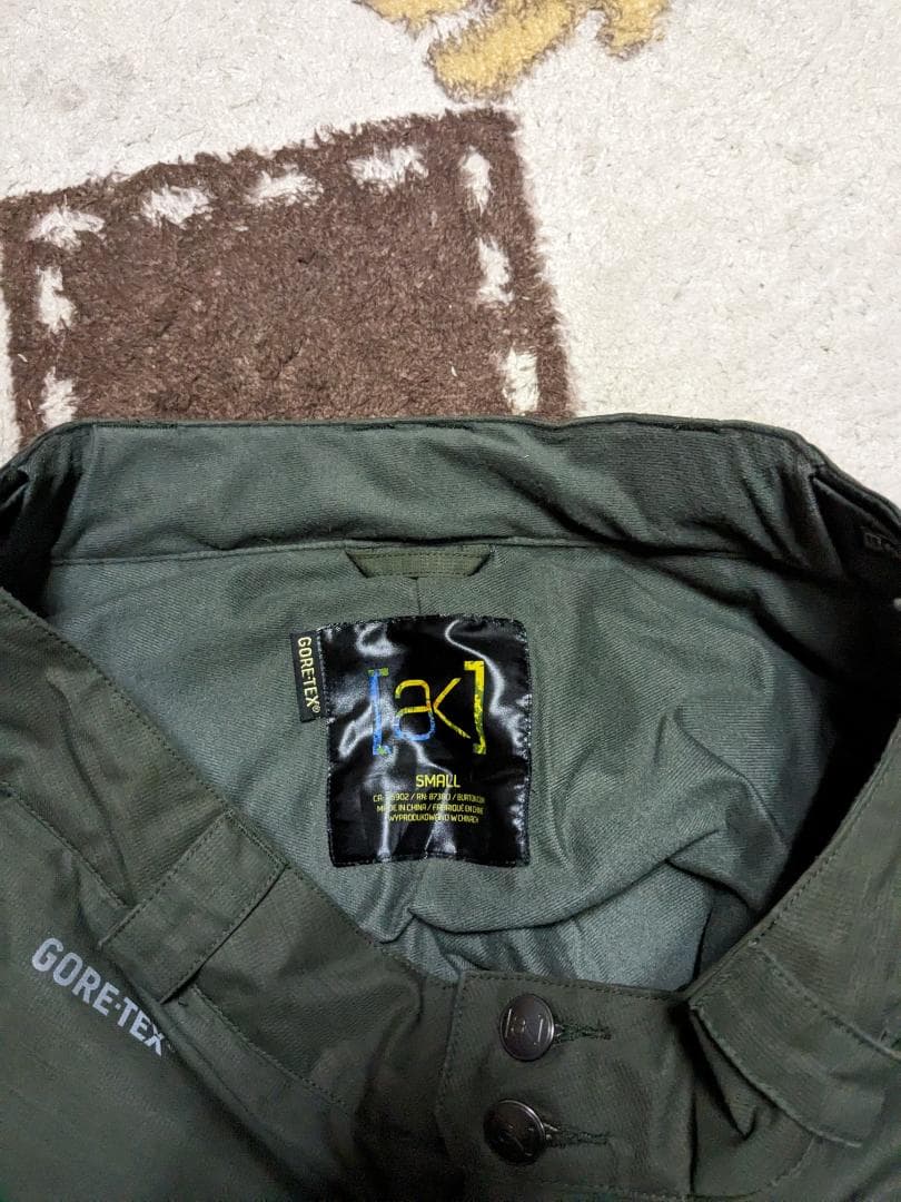 BURTON　akウェア上下セット（ほぼ一式）