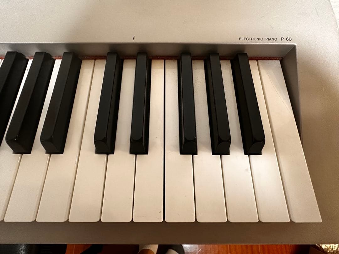 Yamaha P-60 電子ピアノ