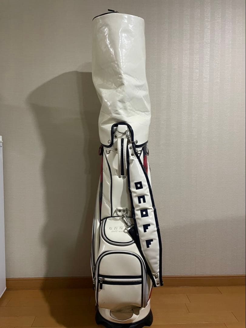 ゴルフ　美品　オノフ　ONOFF キャディバッグ　合革　オフホワイト