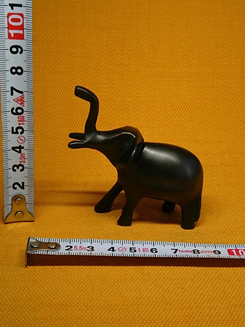 ゾウ　象　銅製　ブロンズ像　彫像　置物　インテリア　工芸品　美術品　A1385