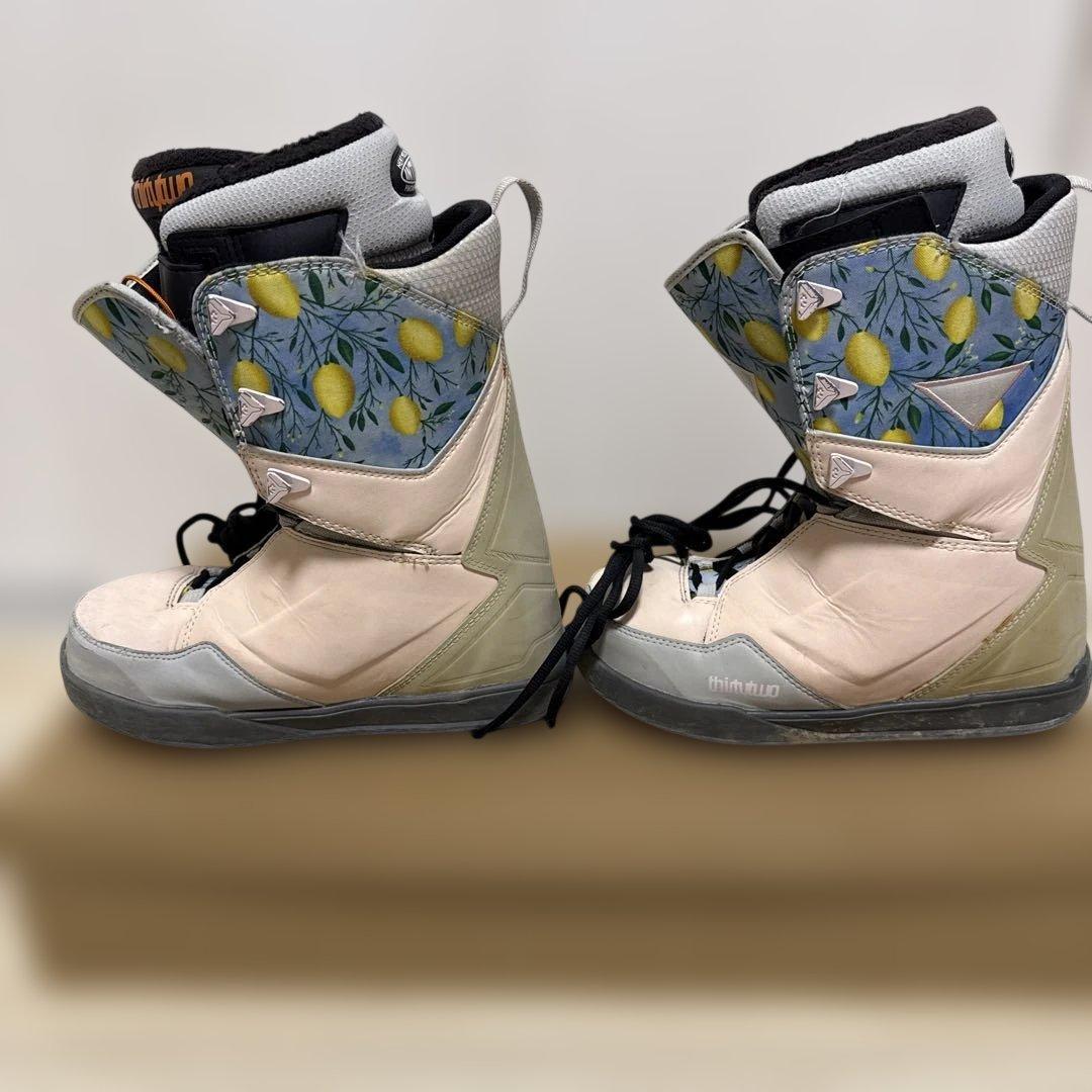 スノーボード THIRTYTWO WOMEN'S LASHED MELANCON