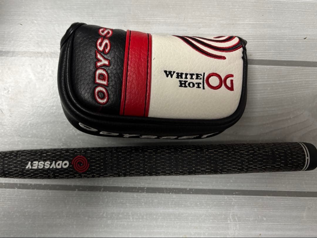 ODYSSEY WHITE HOT OG 1WCS パター　33inch