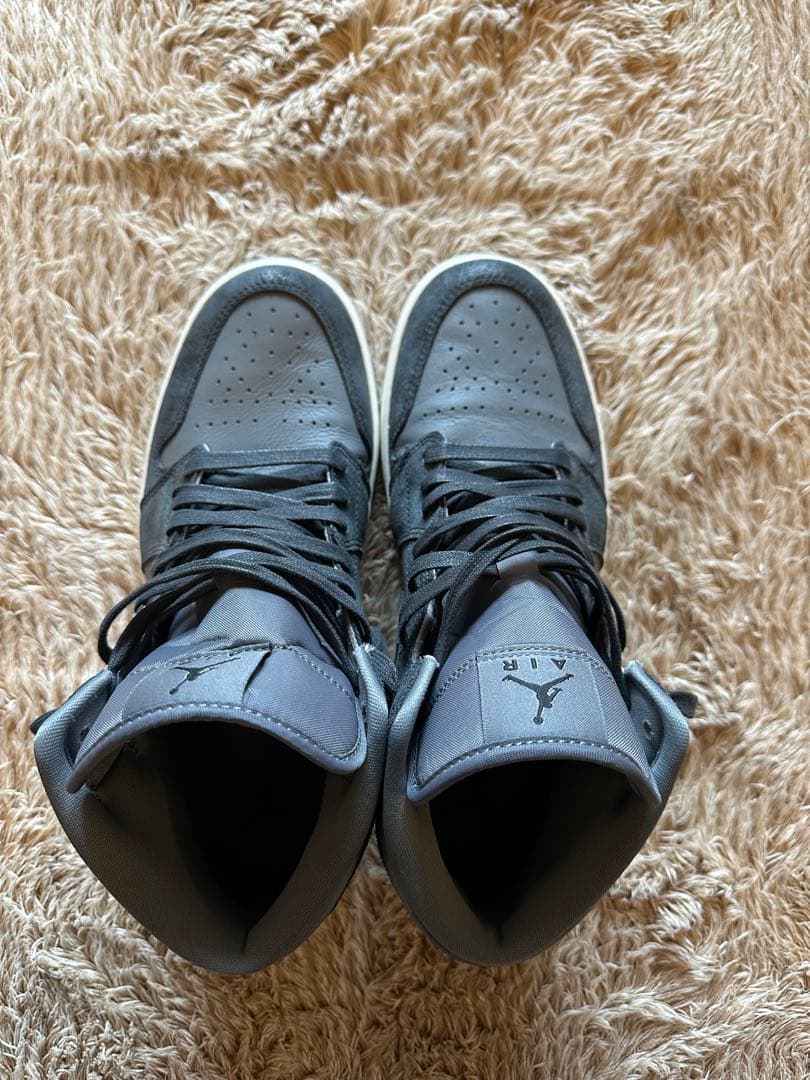 Air Jordan1 MID SE ウィメンズシューズ