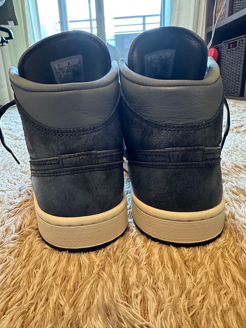 Air Jordan1 MID SE ウィメンズシューズ