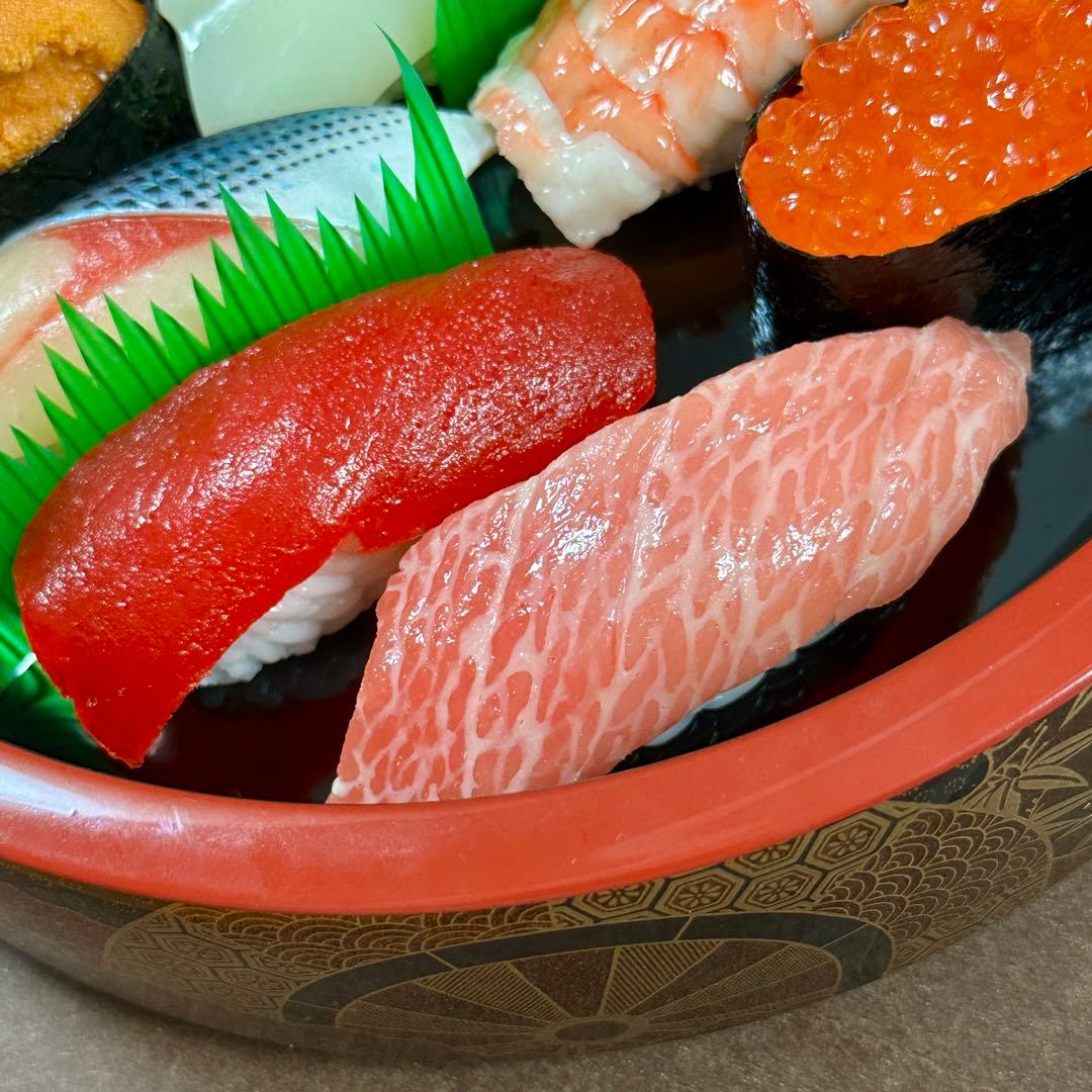 【超リアル】寿司 盛り合わせ 食品サンプル 12貫セット／高級感桶