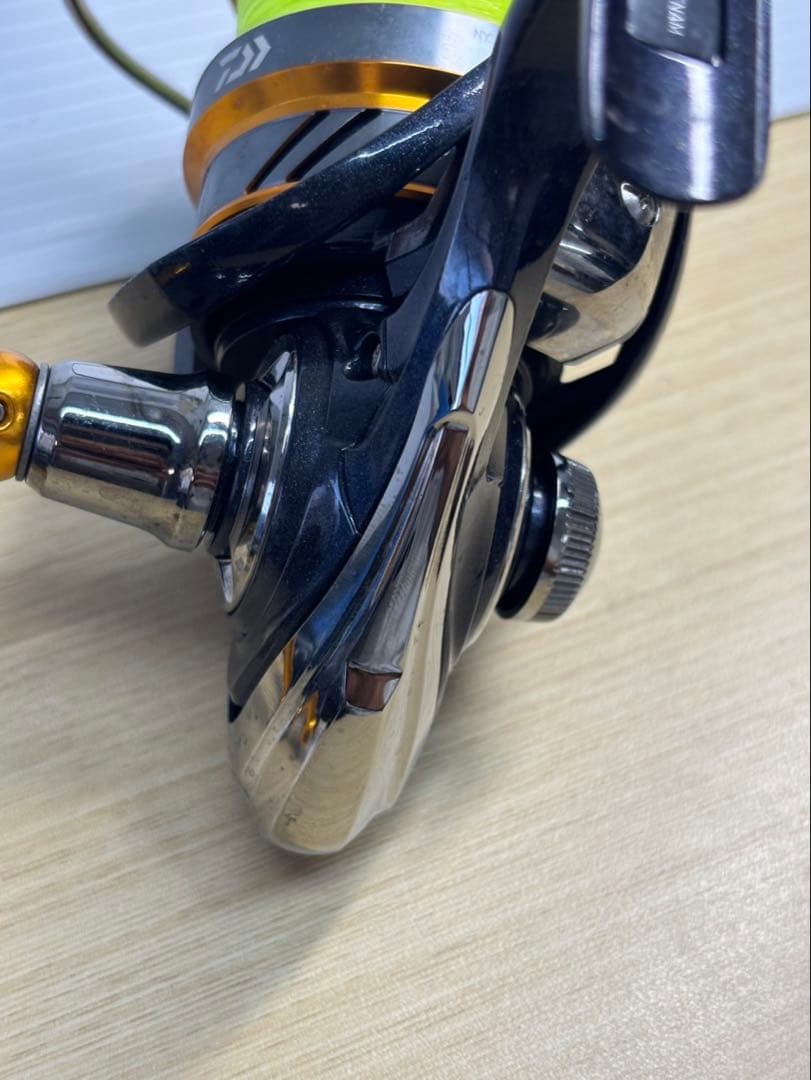 【Daiwa/ダイワ】REVROS LT 6000D-H リール　中古品