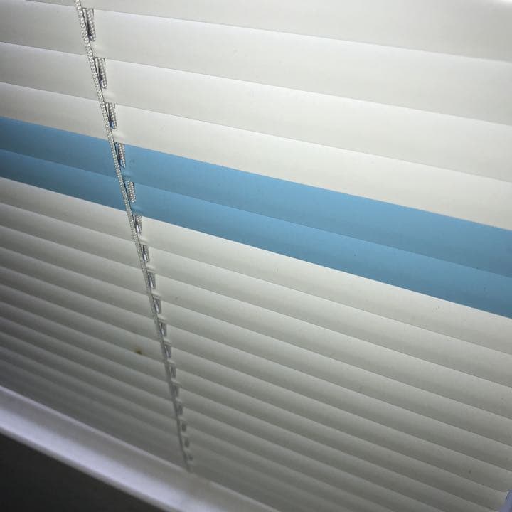 オーダーブラインド　60×110 6本あります。