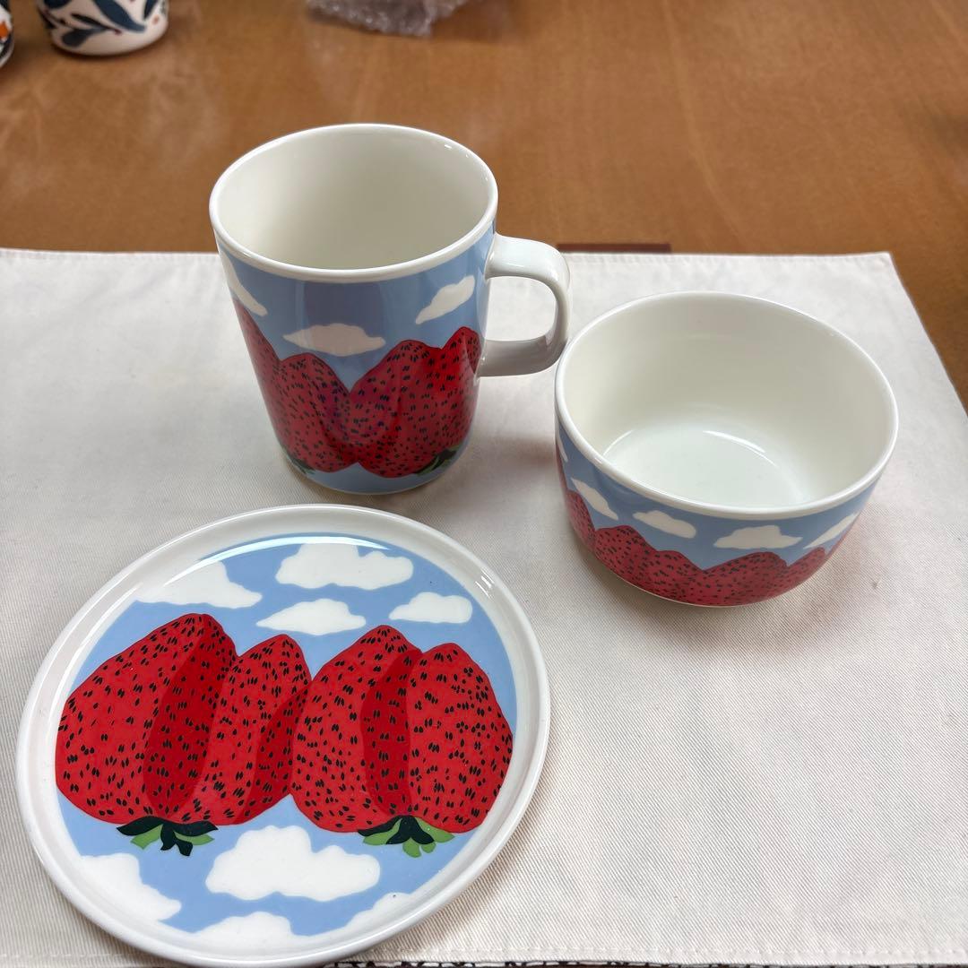 マリメッコ　marimekko マンシッカヴォレットマグカップ プレートボウル