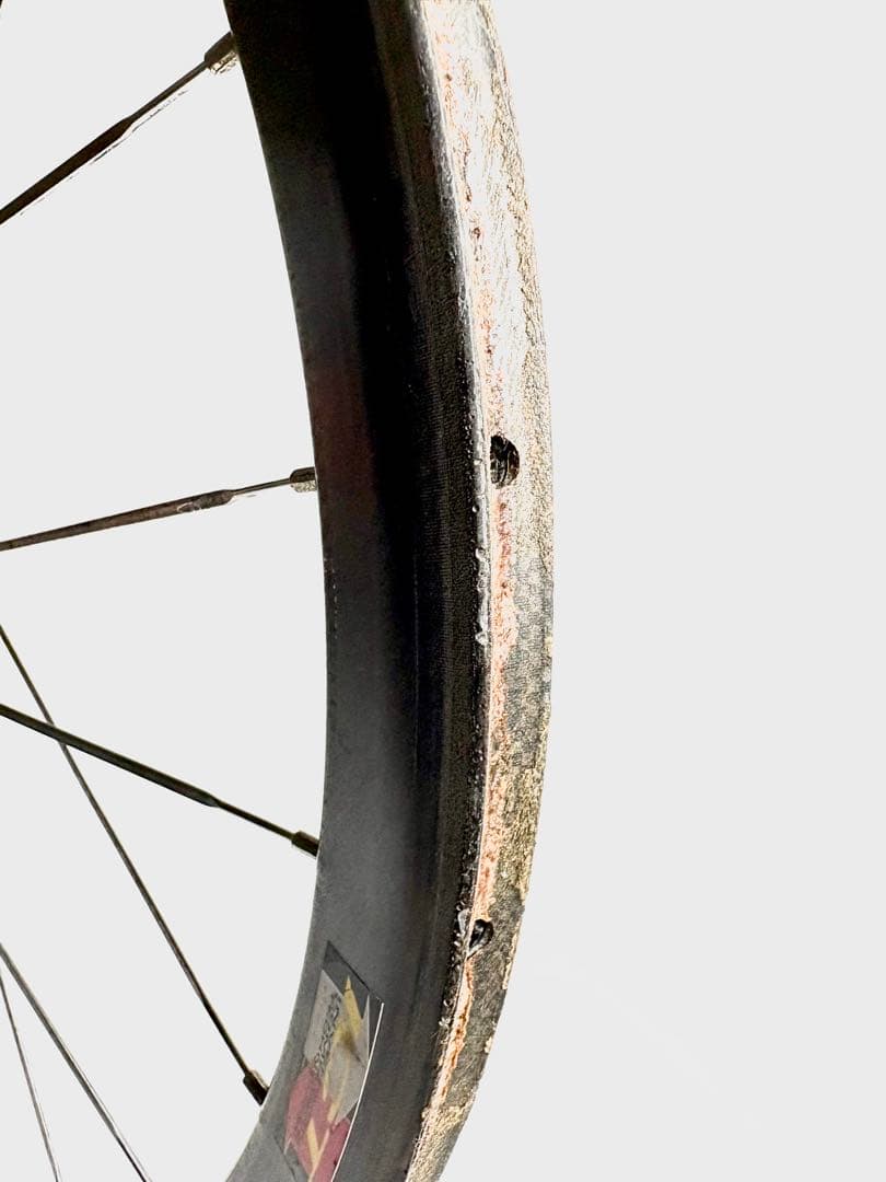 ZIPP のSPEED WEAPONRY カーボンホイール　650cチューブラー