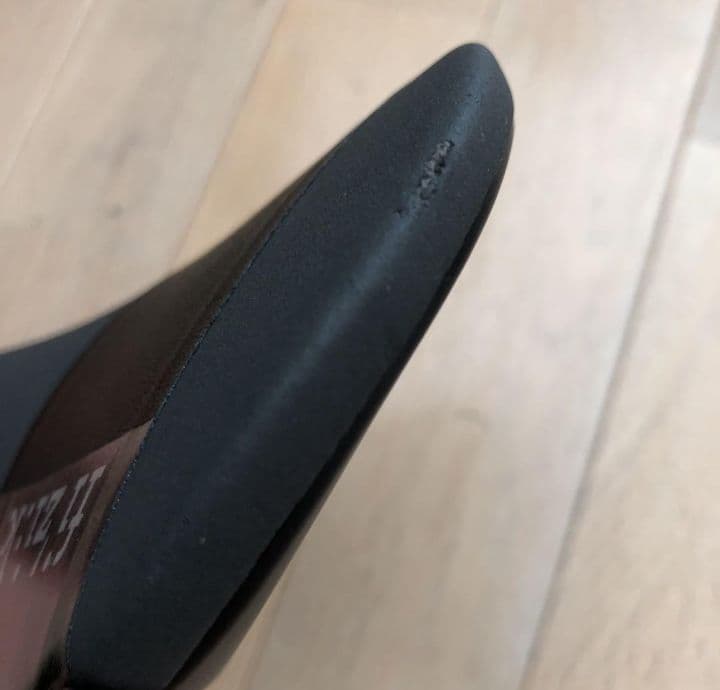 Fizik Aliante R3 kium レール フィジーク サドル