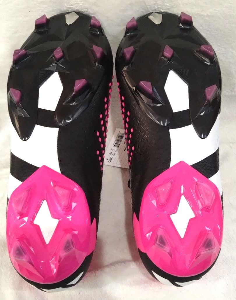 新品未使用 adidas PREDATOR ACCURACY.1 FG 30cm