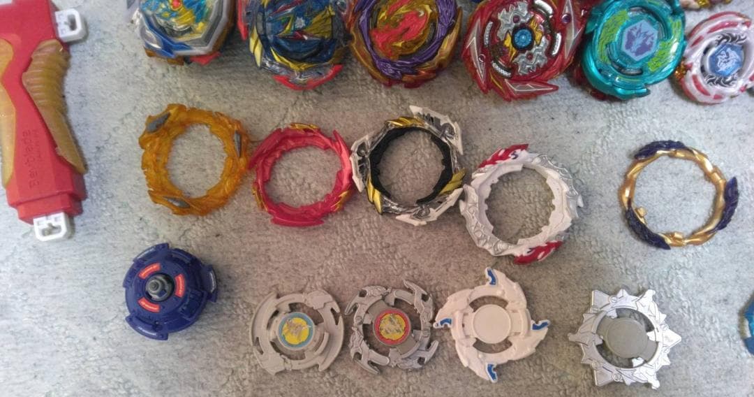 ベイブレード　爆転　メタルファイト　バースト　世代ごちゃまぜ　まとめ売り