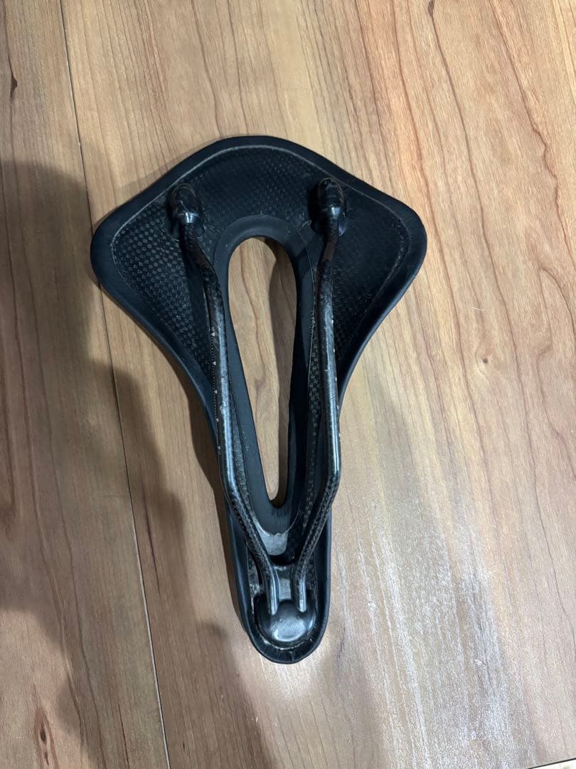 YOELEO CL MAX 超軽量カーボンサドル　ヨーレオ