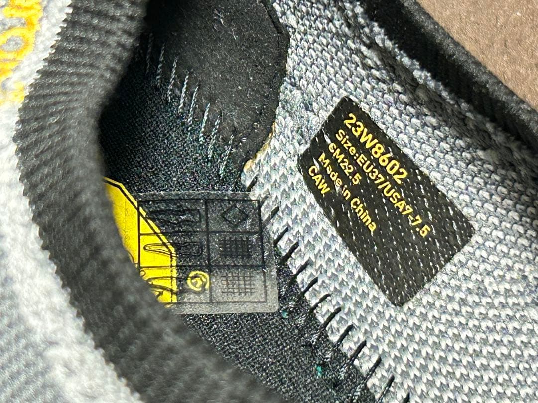 ビブラム　Vibram レディース　22.5-23cm