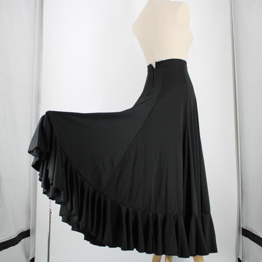 【美品 フラメンコ衣装】ブラック menkes ファルダ スカート 黒 ボランテ