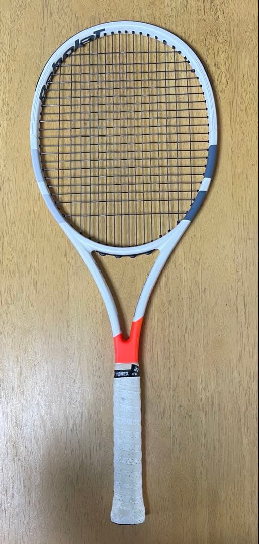 美品　Babolat Pure Strike VS バボラ　ピュアストライクVS