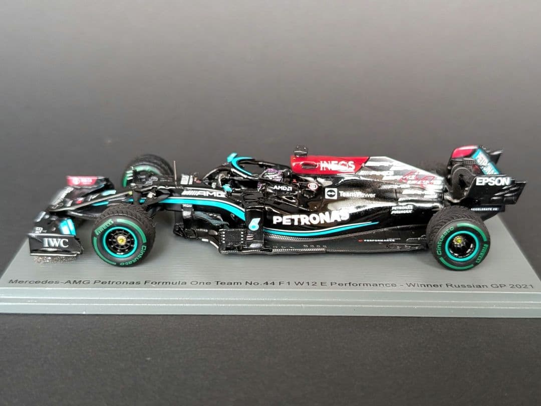 スパーク 1/43 メルセデス W12E ハミルトン 2021 通算100勝