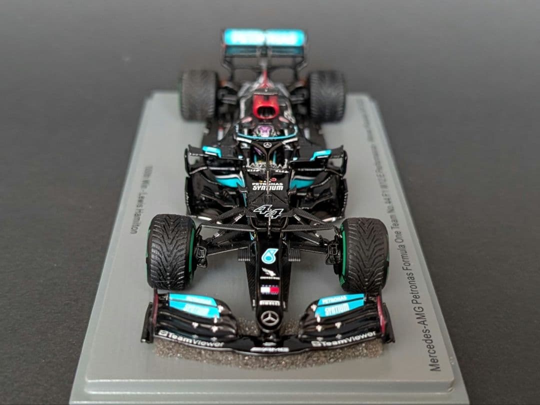 スパーク 1/43 メルセデス W12E ハミルトン 2021 通算100勝