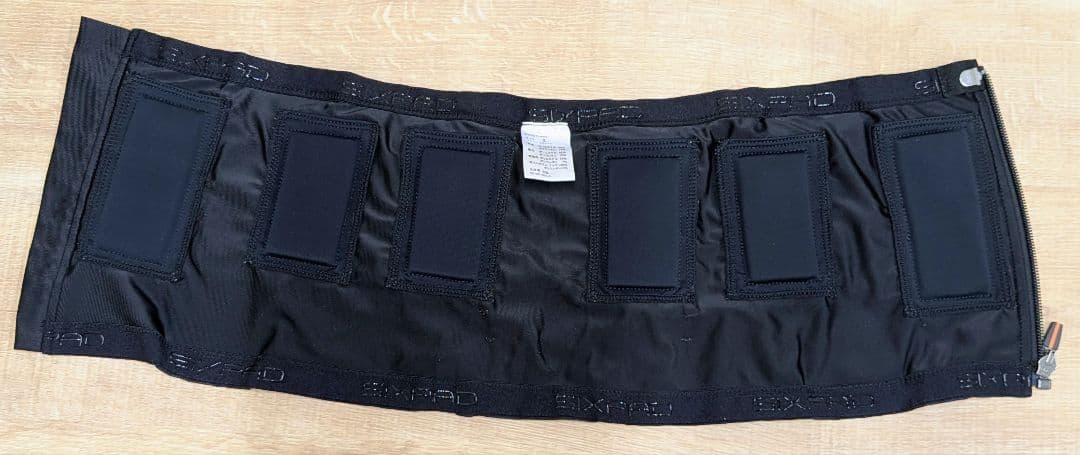 SIXPAD パワースーツコアベルト Sサイズ　専用コントローラー付き