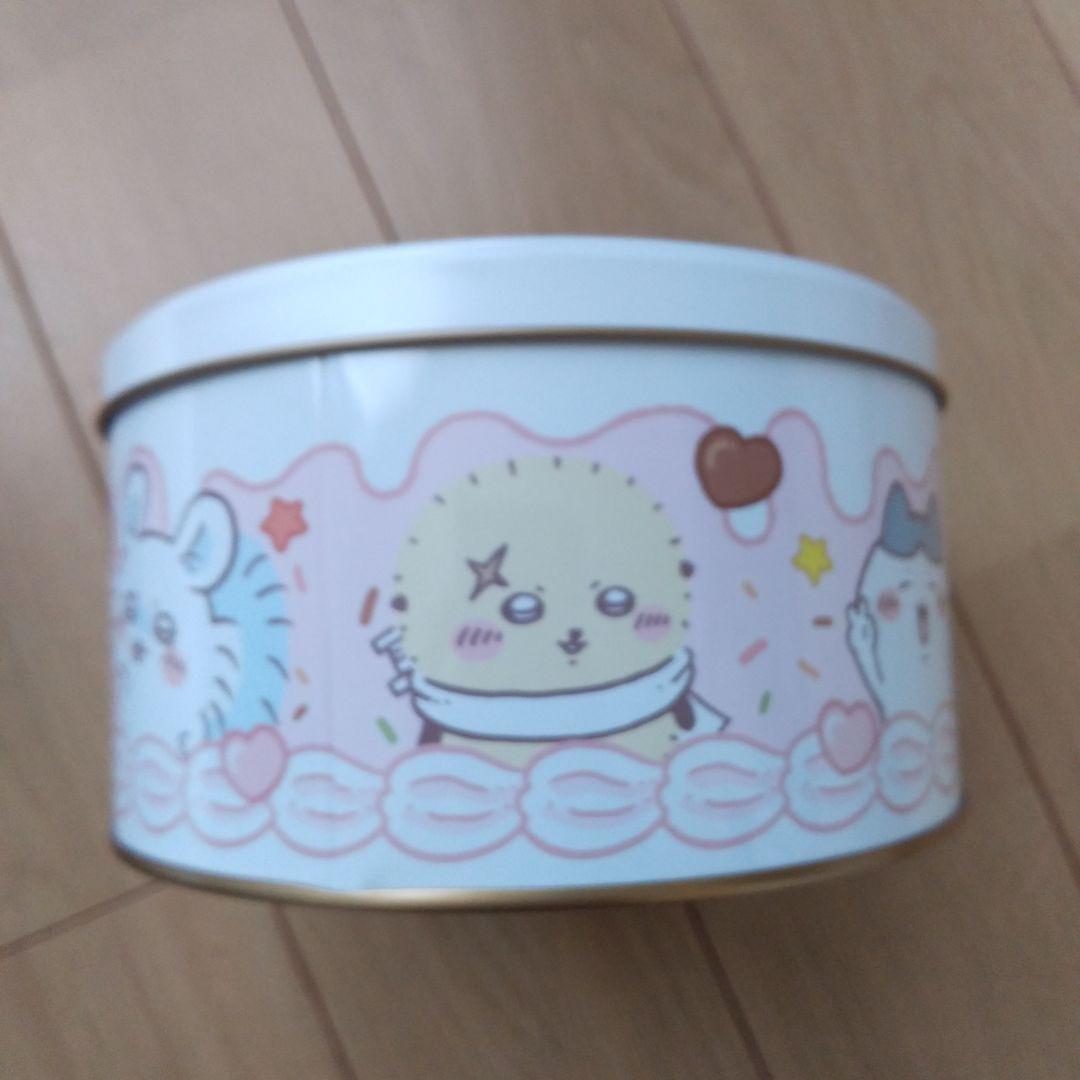 ちいかわ クリスマス プレゼントフォーユーなぬいぐるみ くじ 缶 セット