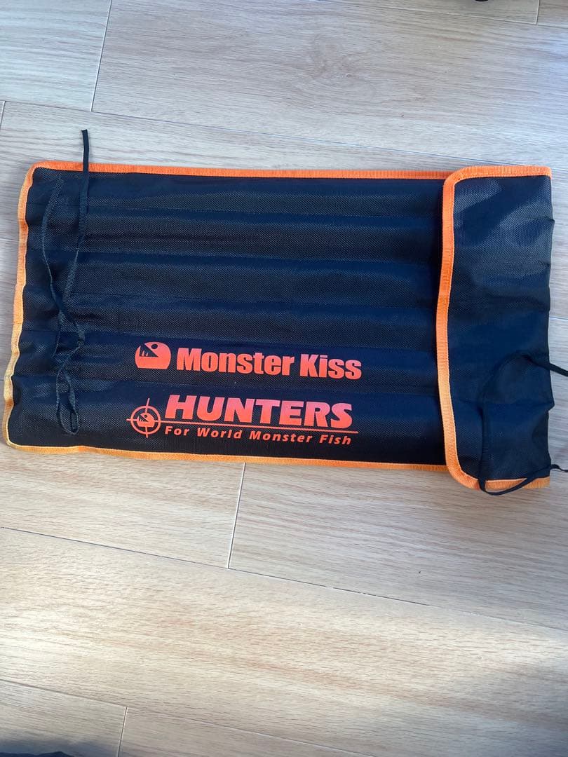 モンスターキスハンターズ　HUNTERS HT-7/8